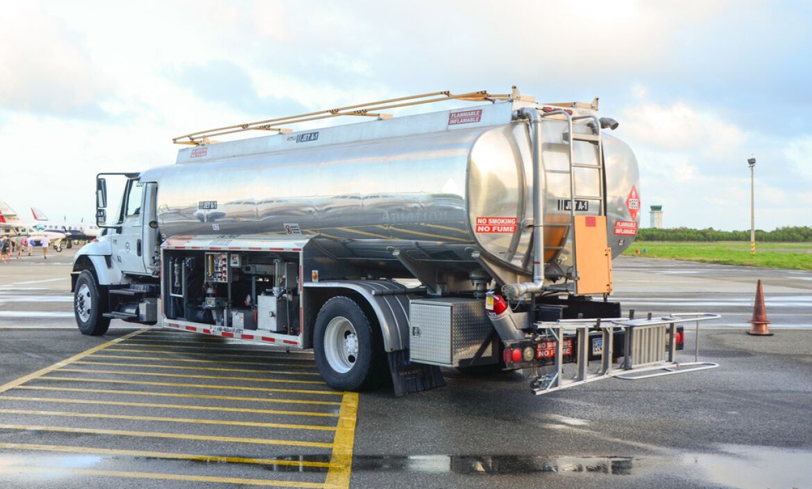 Commercial Fuel Delivery Services in Philadelphia | Diesel Delivery in  Bucks County & Montgomery County, PA | Fox Fuel